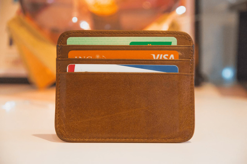 The benefits of business bank accounts for small and independent businesses